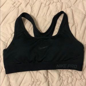 nike sports bra!!